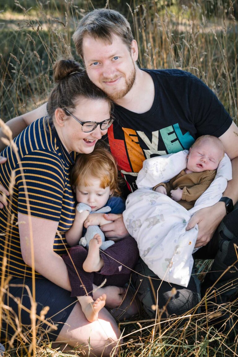 gravid-nyfoedt-fødselsfotograf-eva-walther