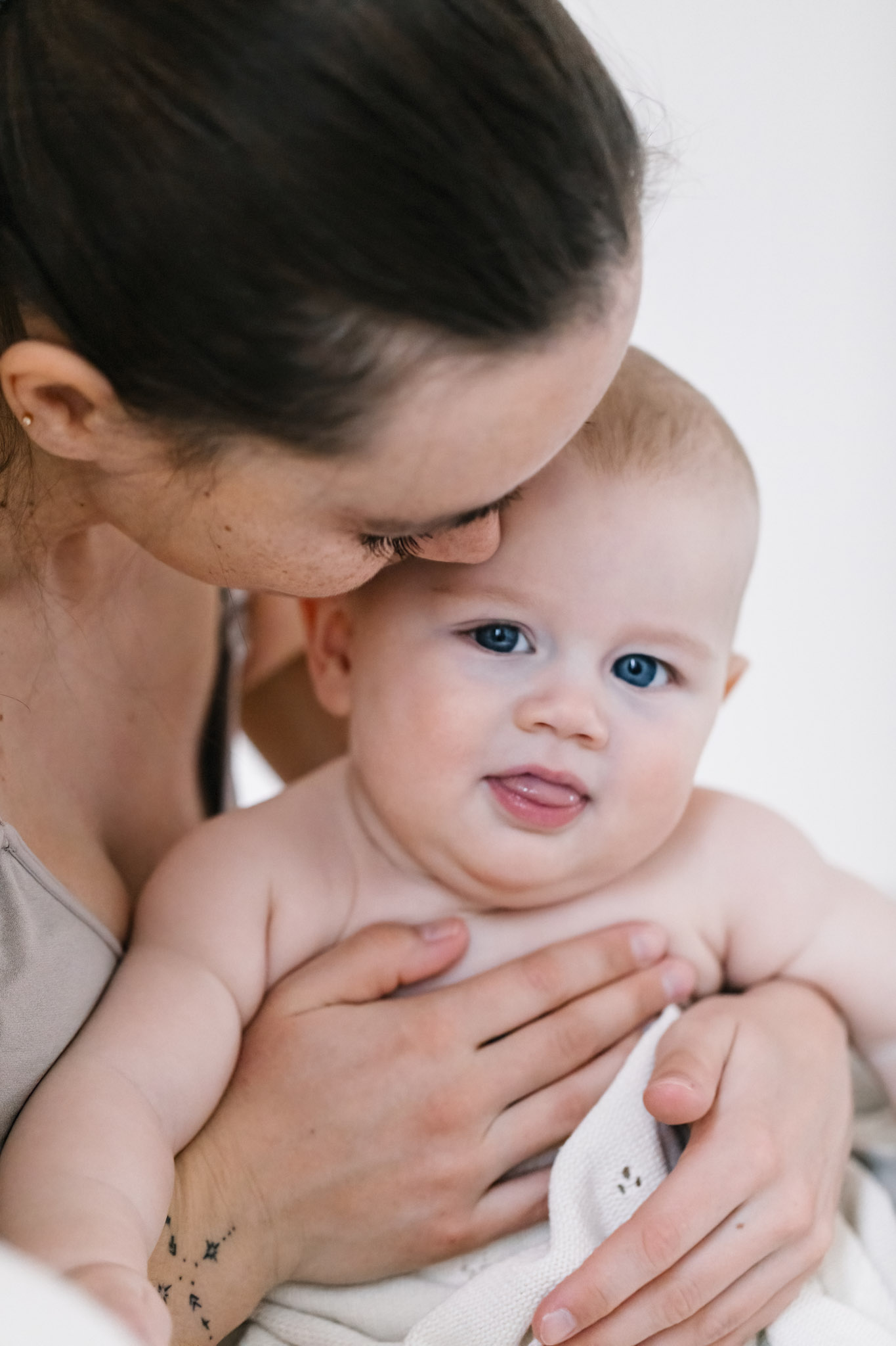 motherhood-shoot-kathrine-oliver